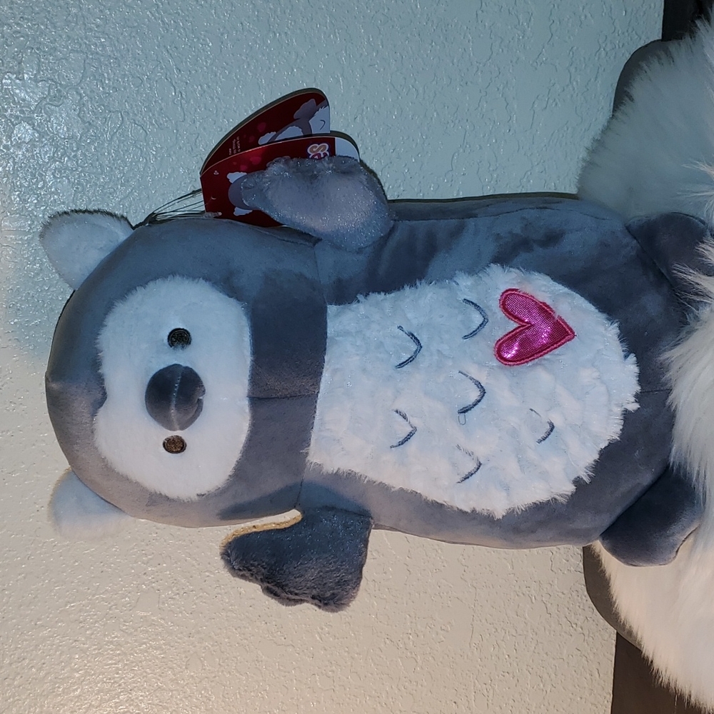 Nikita Hugmee Owl Squishmallow